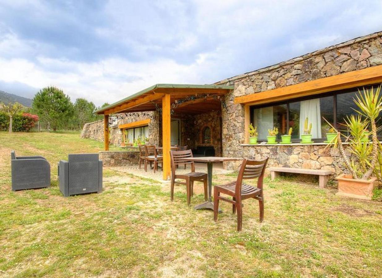 Studio Confortable Avec Vue Sur La Montagne A Moltifao 30M² Jardin Buitenkant foto